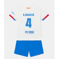 Barcelona Ronald Araujo #4 Vonkajší Detský futbalový dres 2023-24 Krátky Rukáv (+ trenírky)